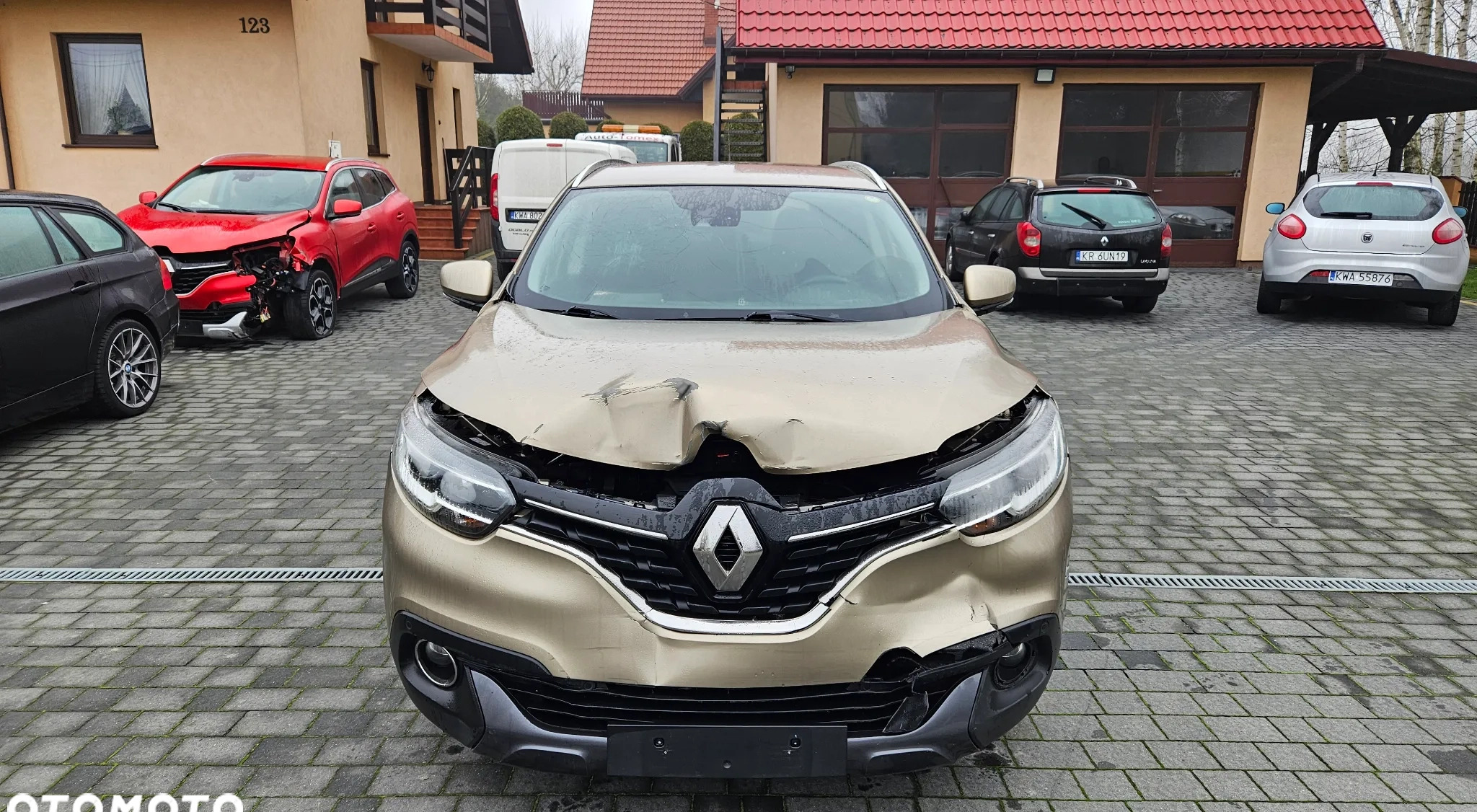 Renault Kadjar cena 34900 przebieg: 152000, rok produkcji 2017 z Skawina małe 631